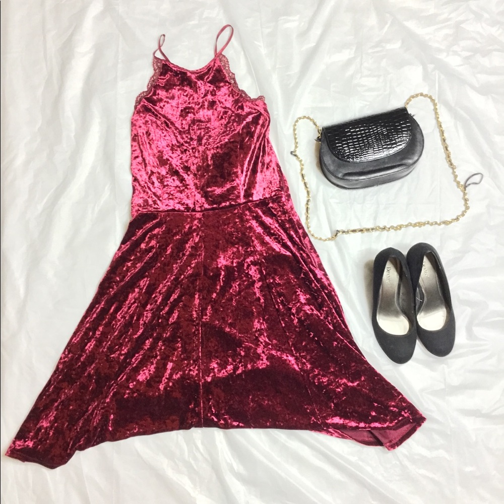 Burgundy Velvet Dress by Michelle